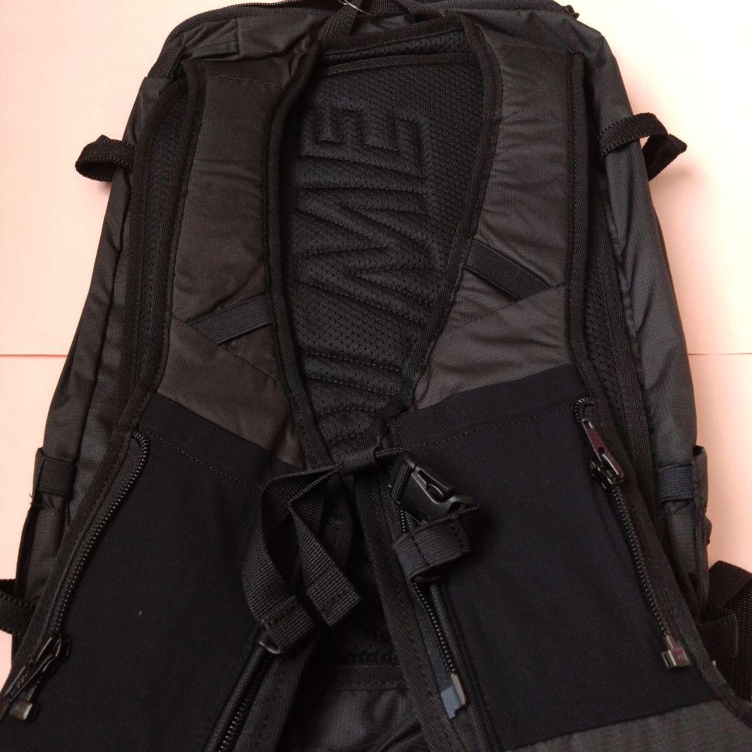 未使用品　リュック　BLACK