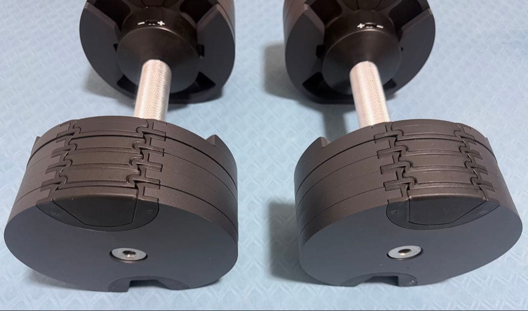 ②NUO FLEXBELL 220可変式ダンベル2kg刻み 最大20kg