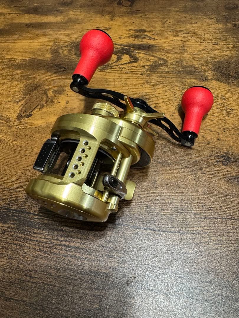 SHIMANO カルカッタコンクエスト201HG