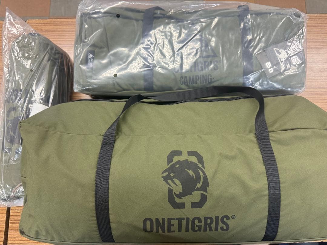 ワンティグリスロックシールド tc と前幕2種セット 新品，未使用テント