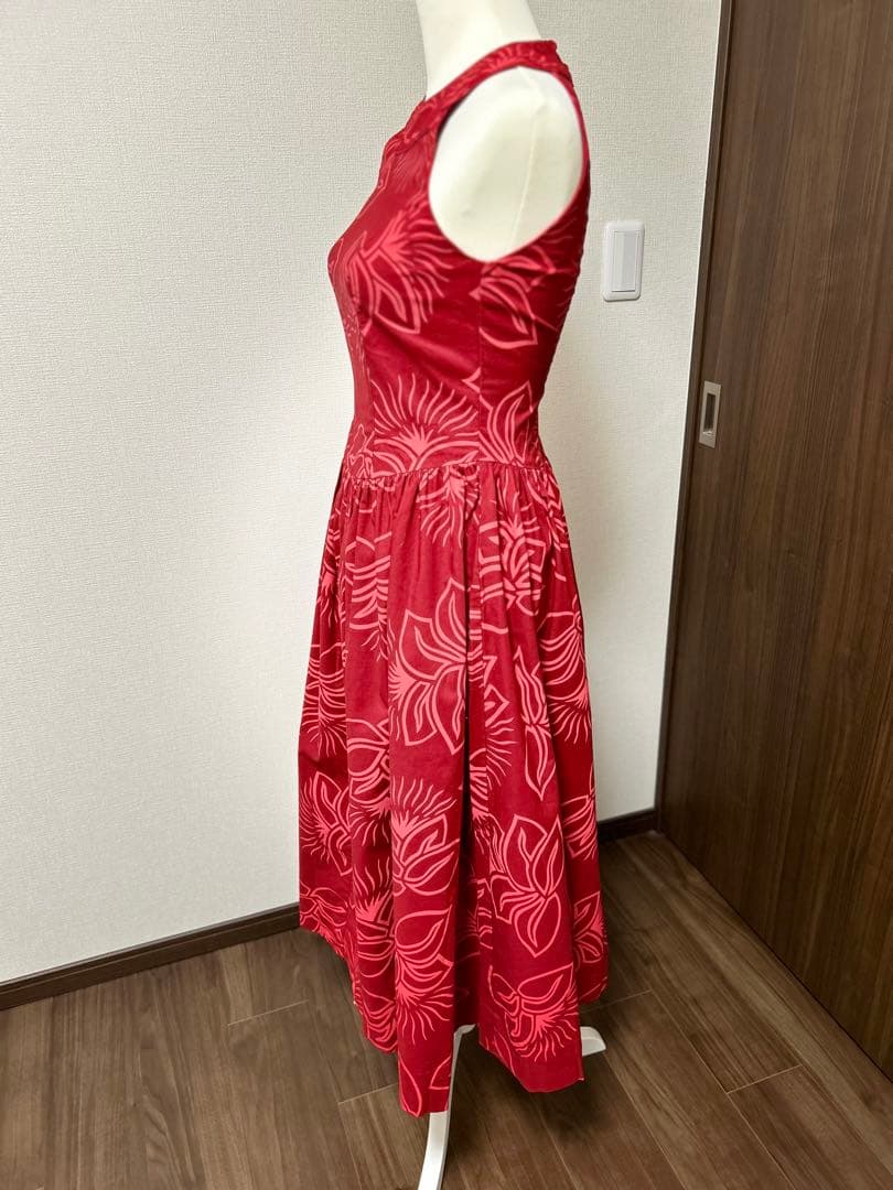 Hilo Hawaiiの赤 花柄 ハイネック ロングドレス