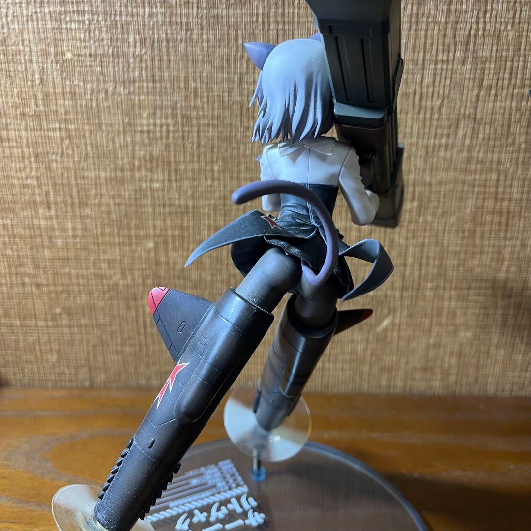 【中古】アルター 壽屋 ストライクウィッチーズ2 1/8 サーニャ エイラ ４体