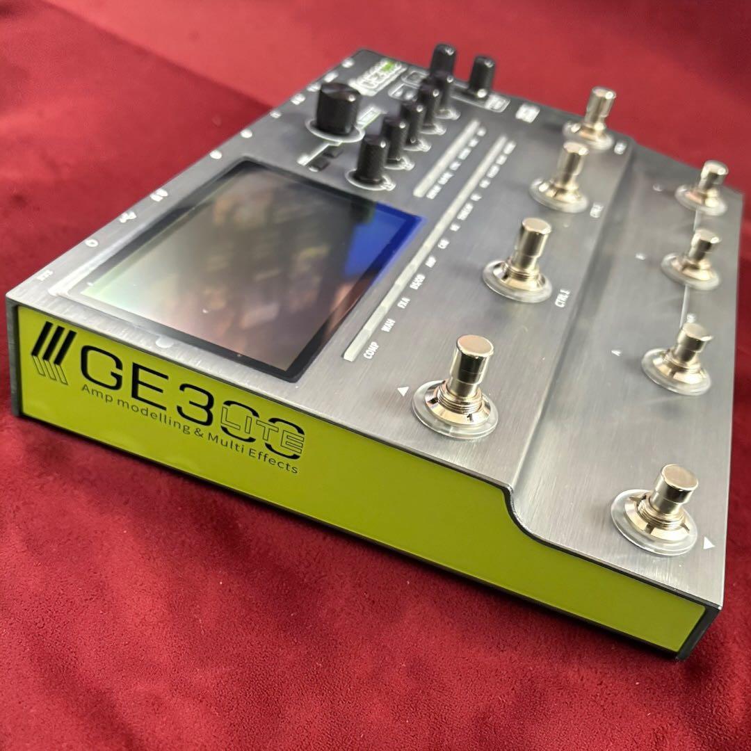 【新品同様・未使用・完品】MOOER GE300 LITE マルチエフェクター