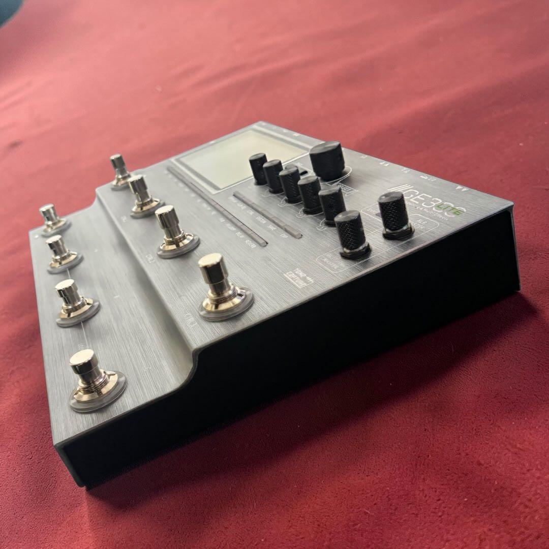 【新品同様・未使用・完品】MOOER GE300 LITE マルチエフェクター