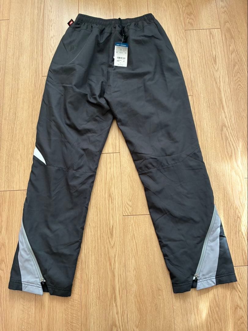 ◎限定セール☆新品未使用☆【廃盤品】ヨネックス　ウィンドブレーカー下　パンツ L