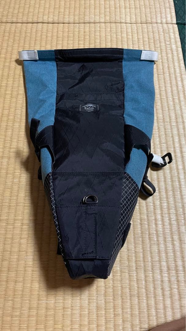 アクセサリー RawLow MountainWorks Bike'n Hike PostBag