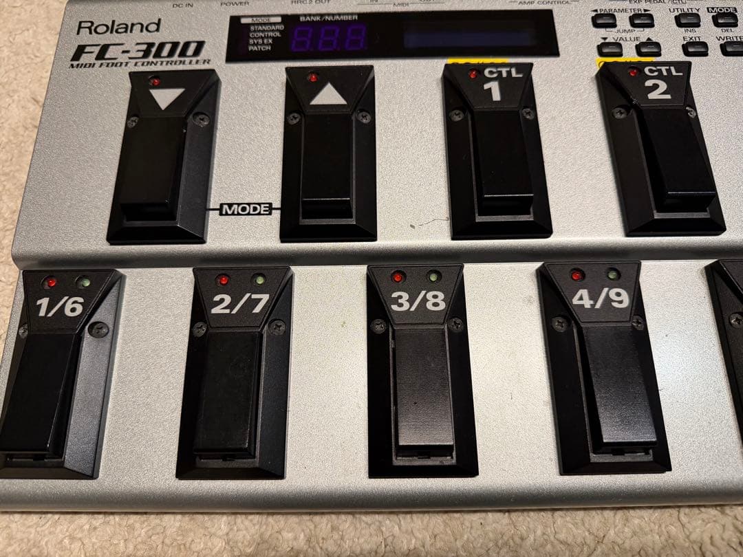 ギター Roland FC-300