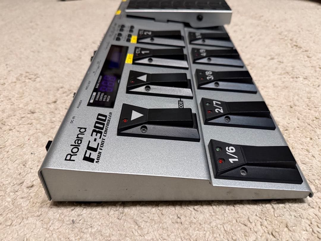 ギター Roland FC-300