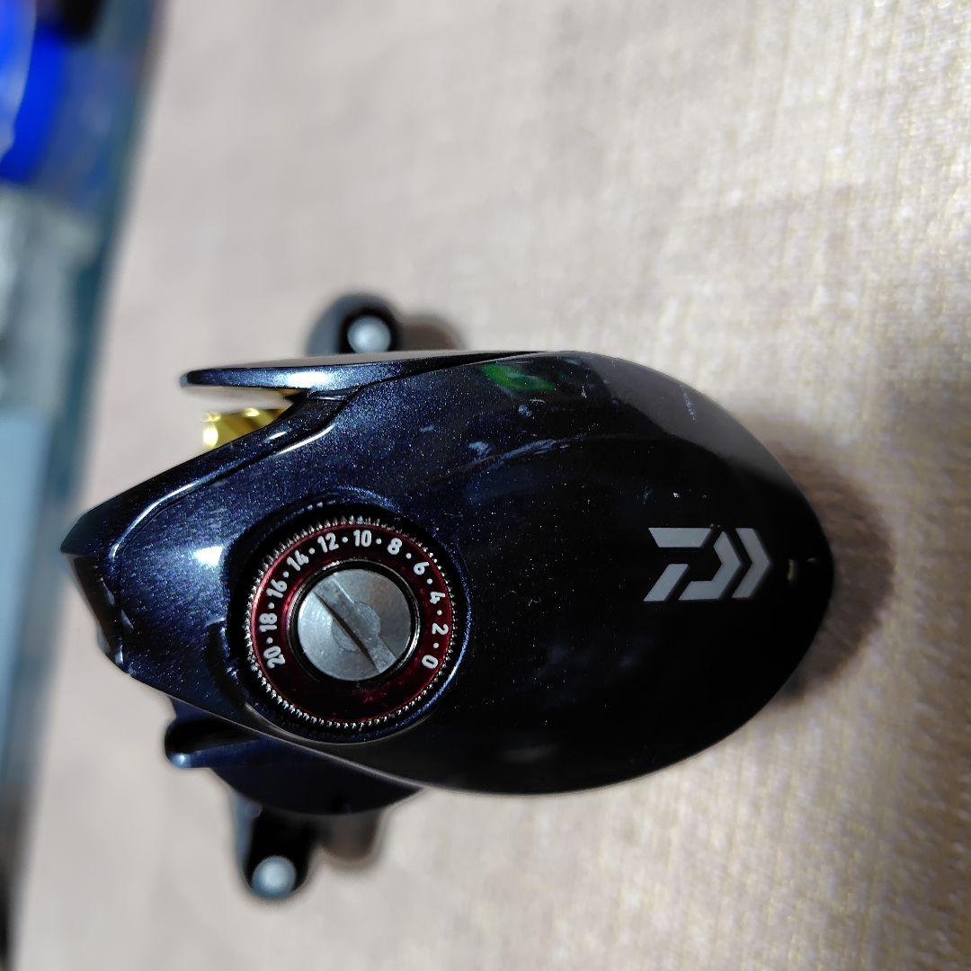 ベイトリール　ダイワ タトゥーラ 100　TWS 右ハンドル　7.3