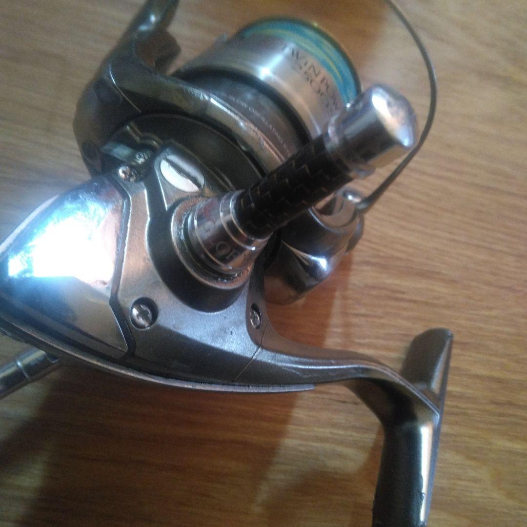 ツインパワー2500 スピニングリール シルバー/ブルーカスタム