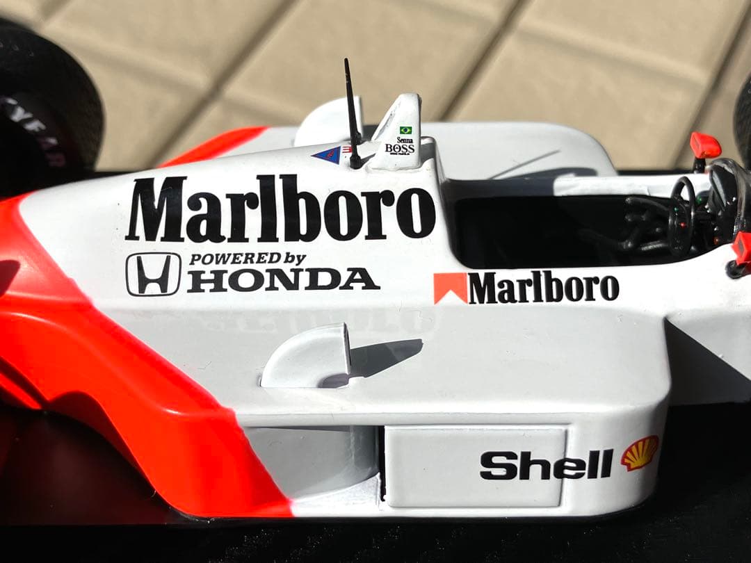 マルボロ仕様 ビッグスケールF1コレクション マクラーレン MP4/4 A.セナ