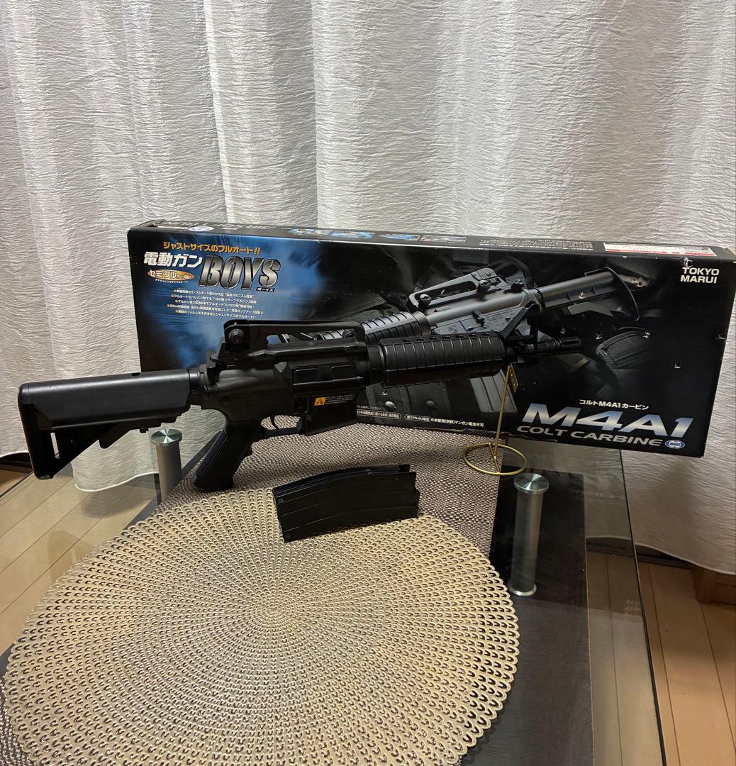 東京マルイ カスタム品　M4A1 CQB仕充電池付き　高性能ハイサイクル