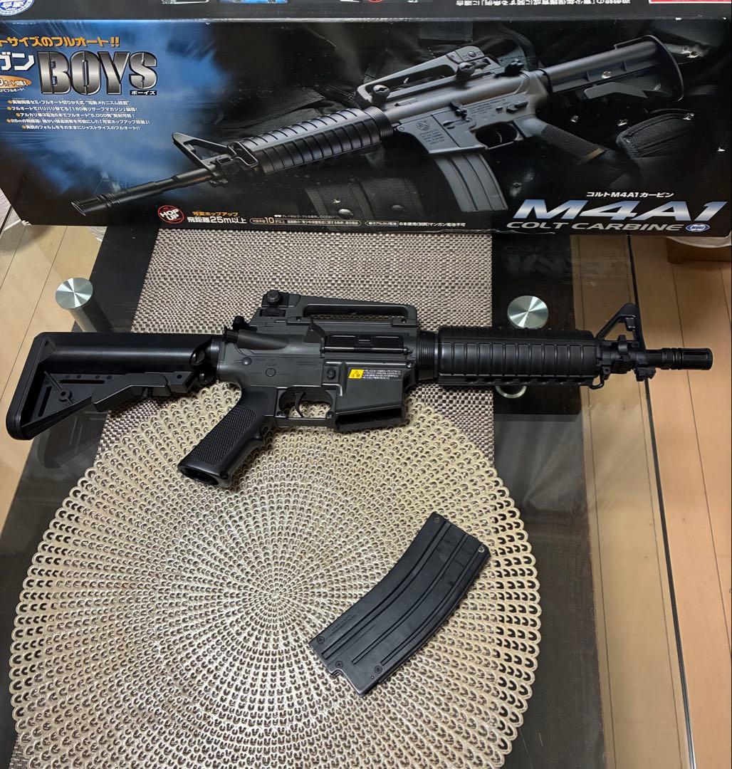 東京マルイ カスタム品　M4A1 CQB仕充電池付き　高性能ハイサイクル