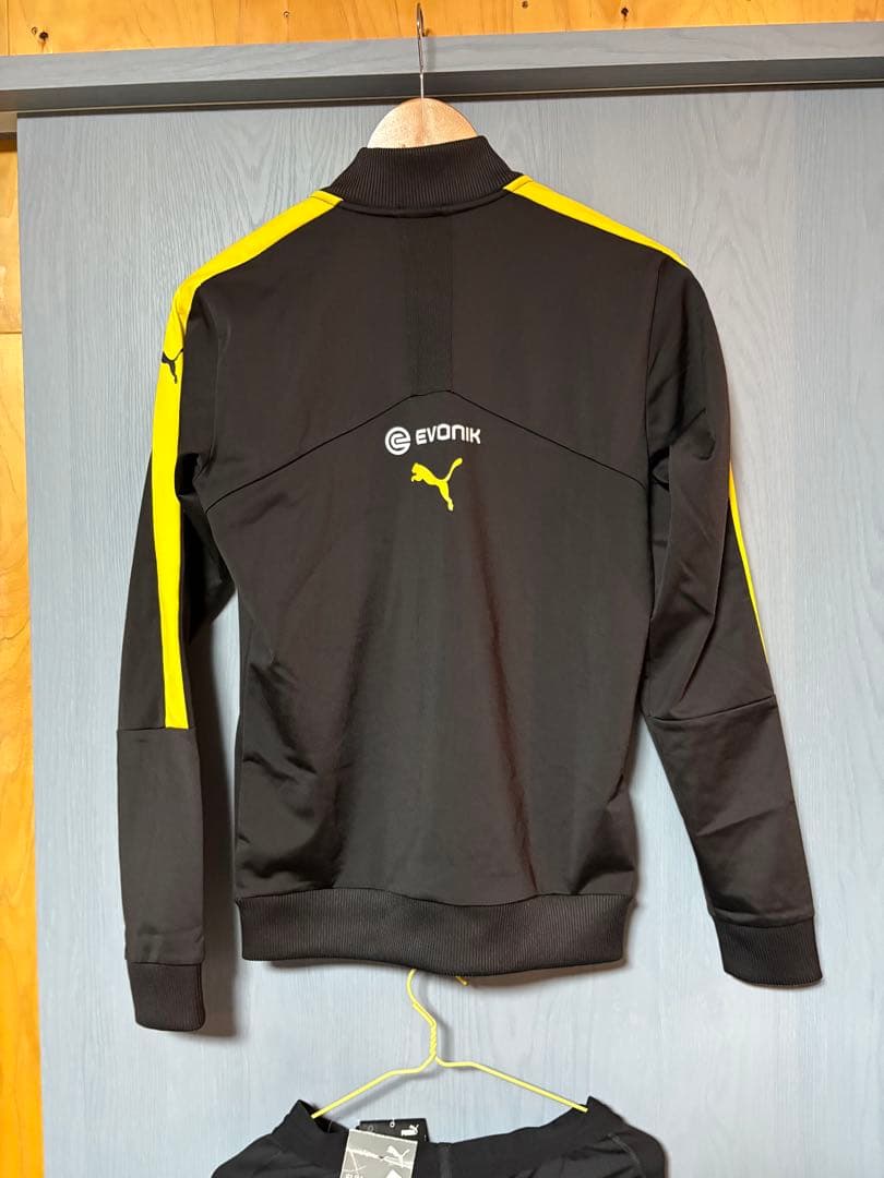 PUMA☆ドルトムント上下セット（サイズXS）ズボン新品タグ付き