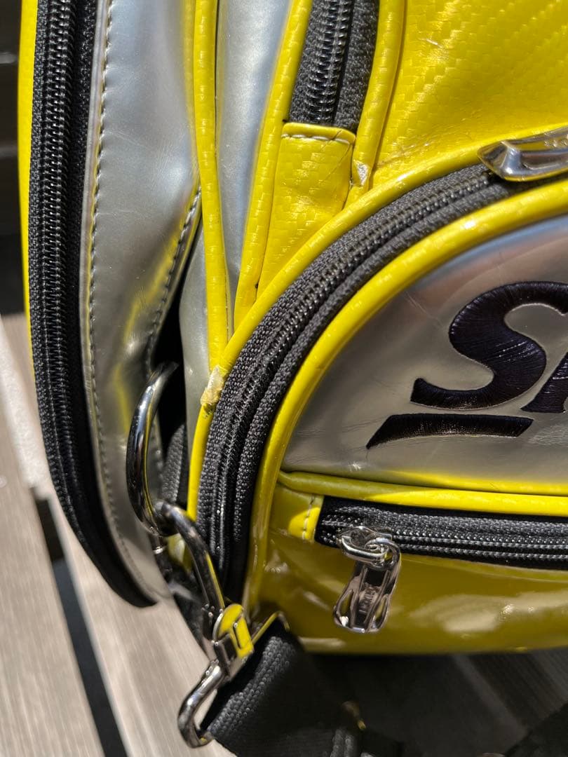 SRIXONスリクソンキャディバッグ 数量限定モデル
