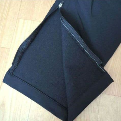 新品　YONEX　O　メンズ　ウォームアップパンツ　ストレッチ　黒　バドミントン