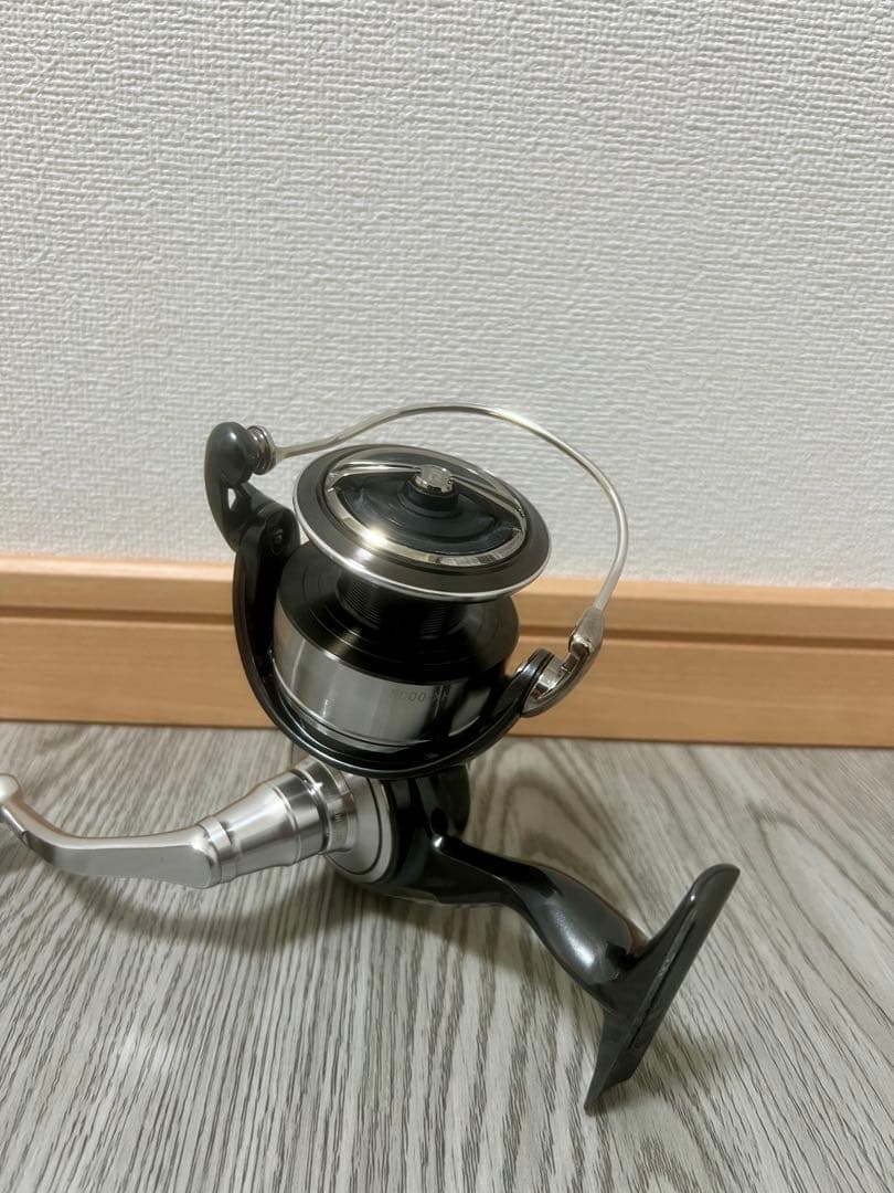 【美品】DAIWA 24CERTATE SW 5000-XH