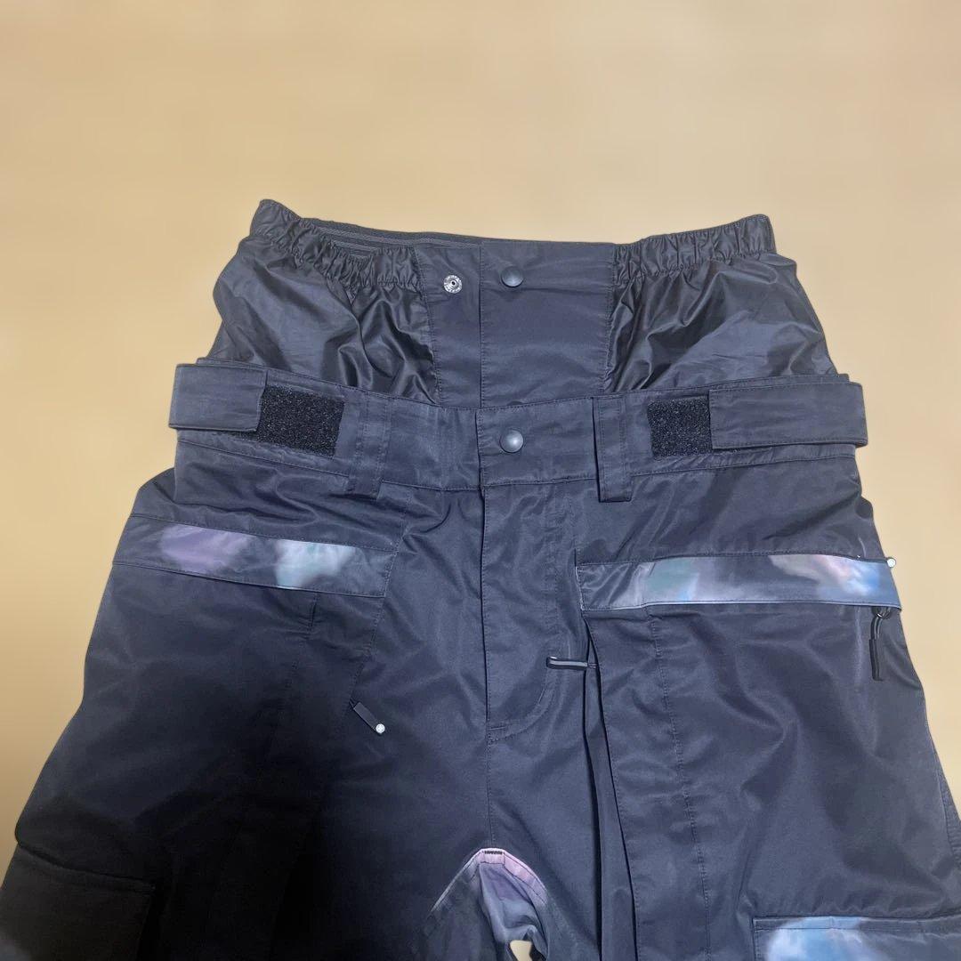 《VOLCOM＋VESP》スノーボードウェアセット 黒/白　Mサイズ