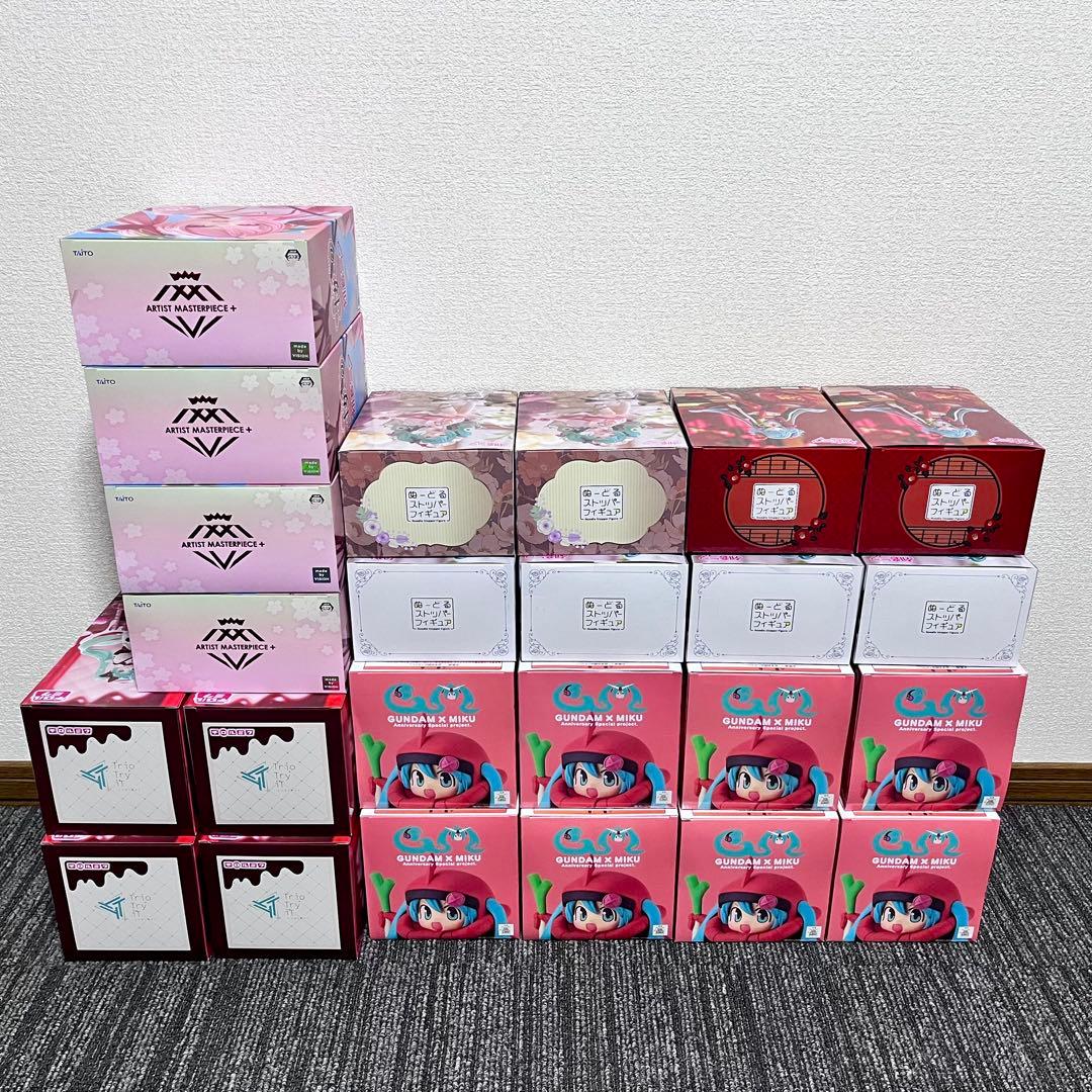 【24個まとめ売り】初音ミク 桜ミク チロルミク ザクぐるみ ぬーすとフィギュア