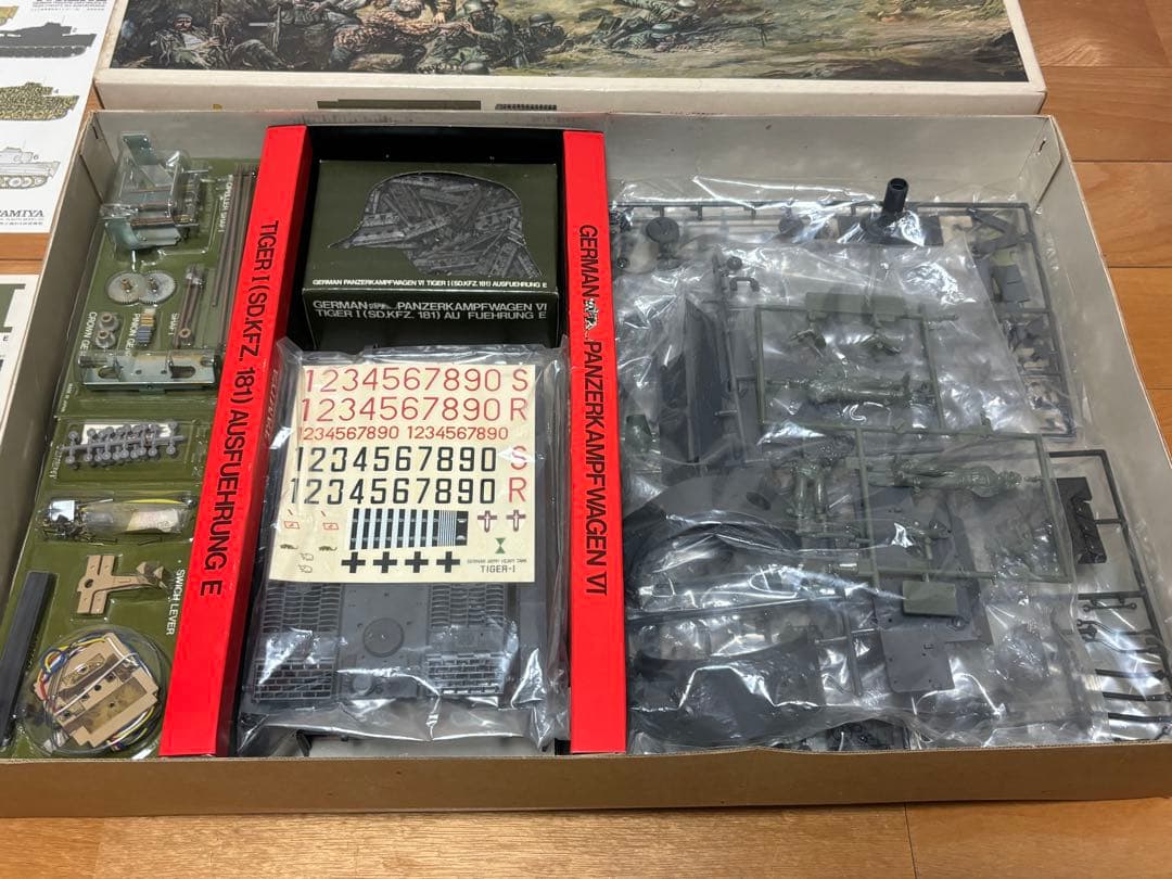 当時物 小鹿タミヤ 1/25 ドイツ陸軍重戦車 タイガーI型 リモコンタンク