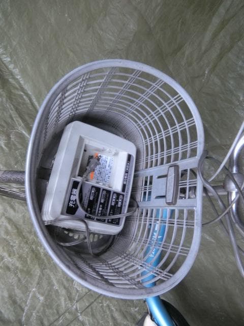 121：ブリヂストン ASSISTA　部品取ジャンク　引取限定：埼玉県所沢市
