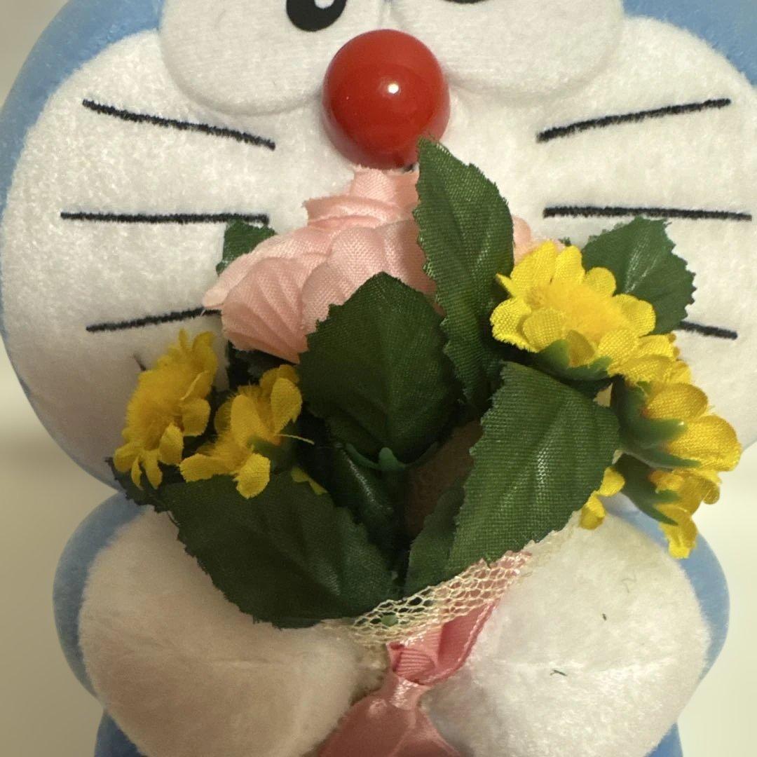 ドラえもん 花束付き ぬいぐるみ