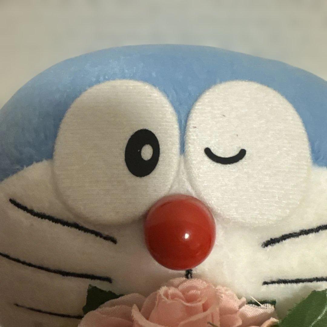 ドラえもん 花束付き ぬいぐるみ