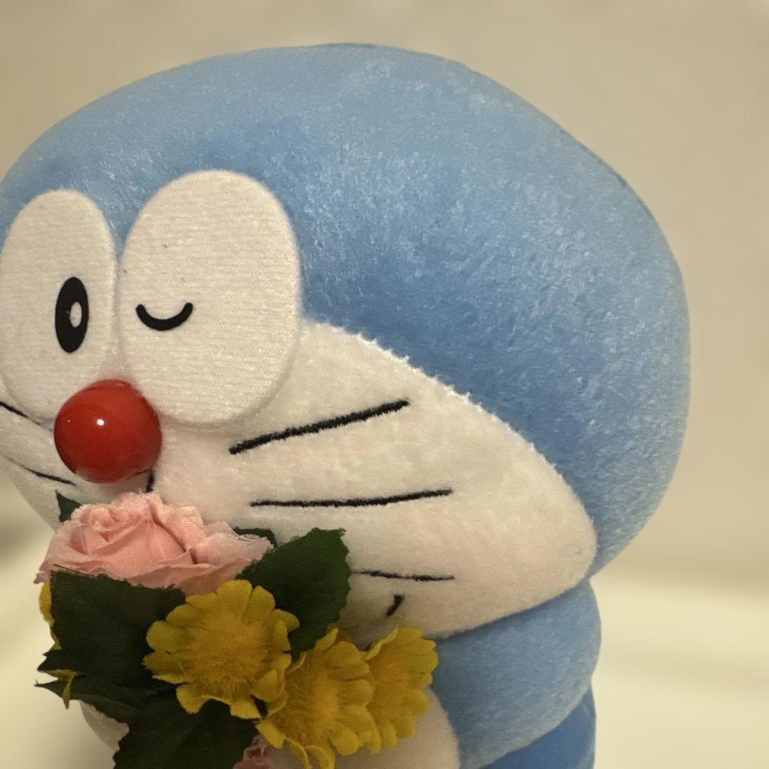 ドラえもん 花束付き ぬいぐるみ