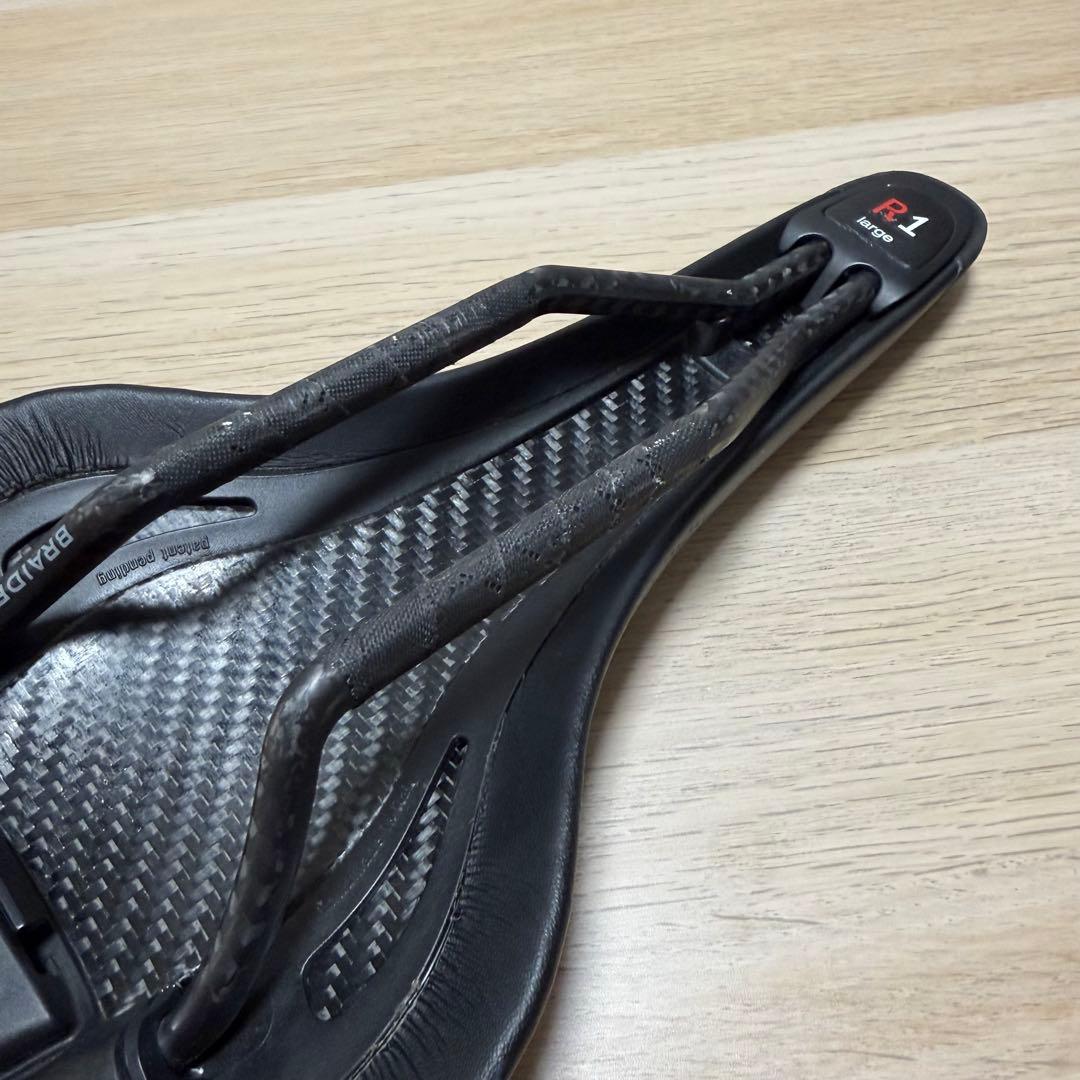 fizik フィジーク arione r1 large