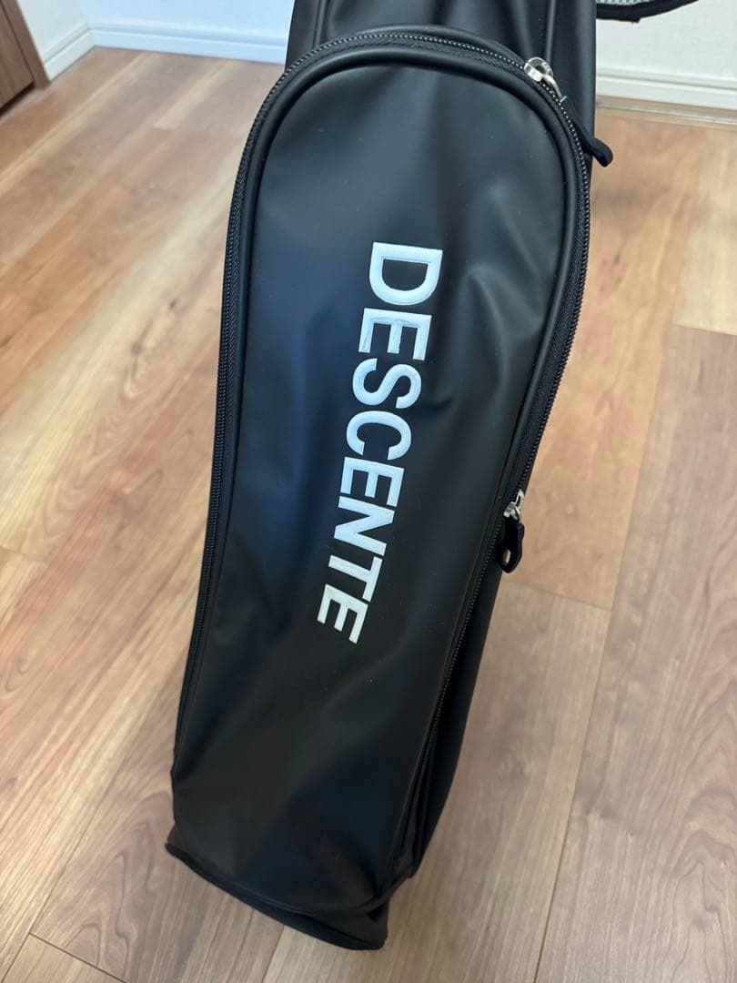 た*ん様 DESCENTE （デサント）　ブラック ゴルフケース