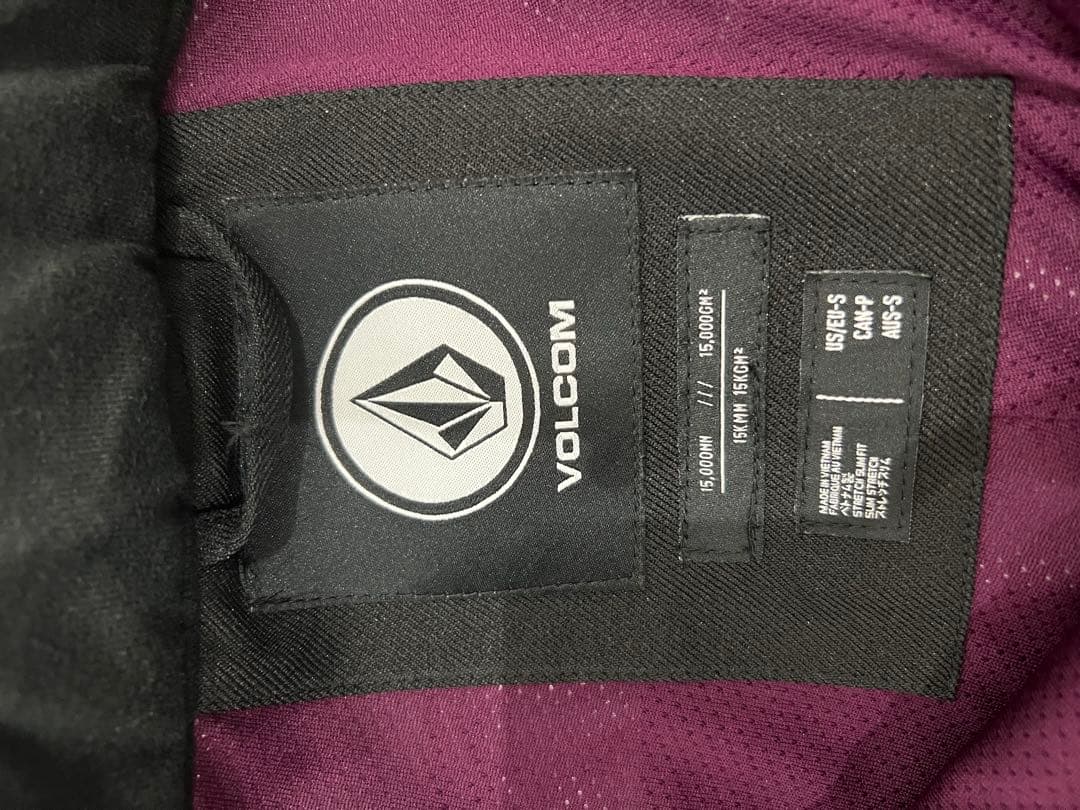 値下げ！【新品】VOLCOM スキーウェア 【上下セット】