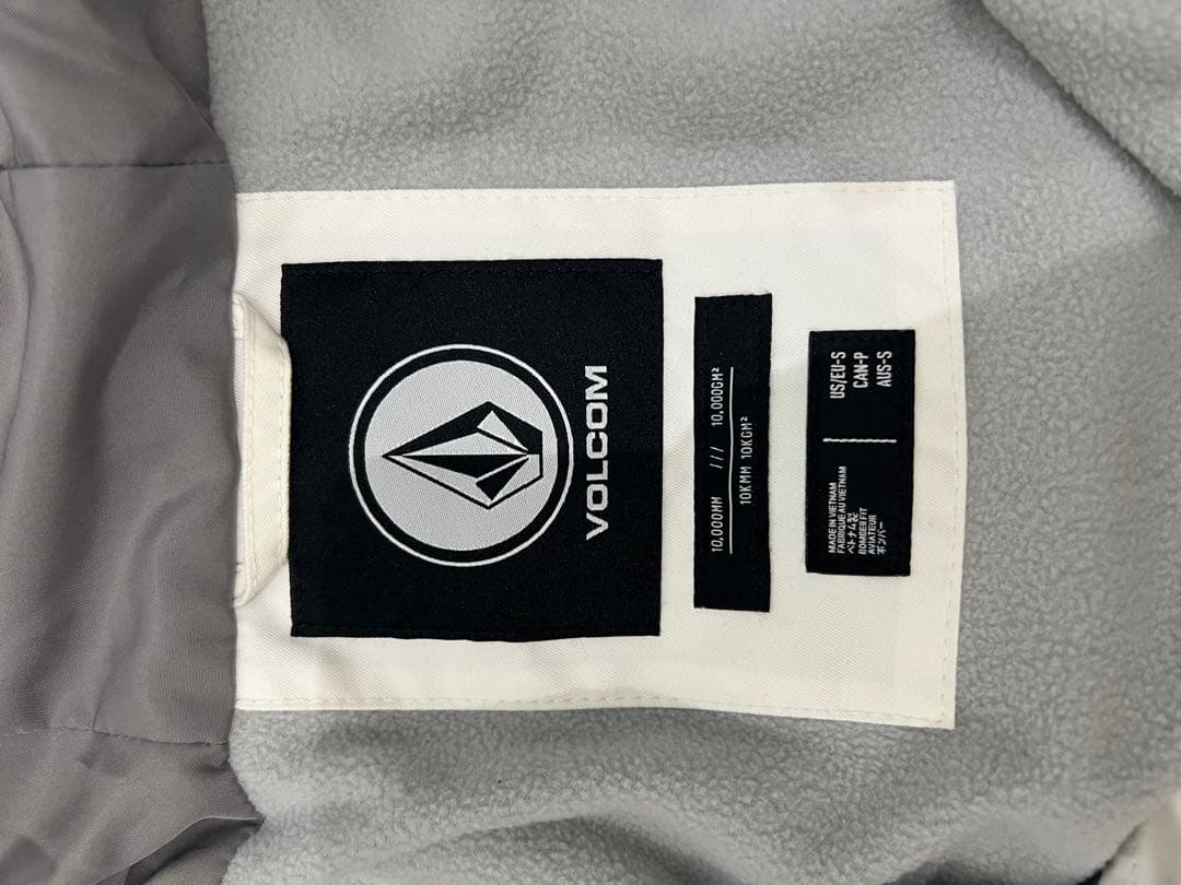 値下げ！【新品】VOLCOM スキーウェア 【上下セット】