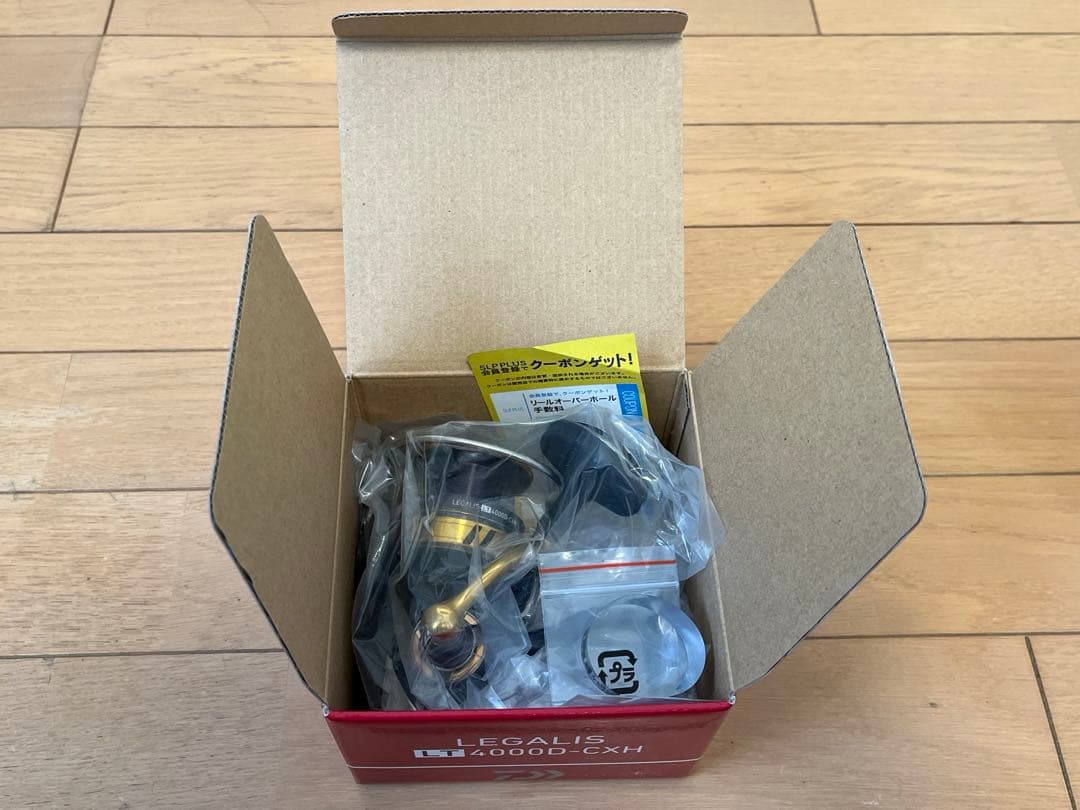 N*ン様 DAIWA LEGALIS LT 4000D-CXH ダイワ レガリス