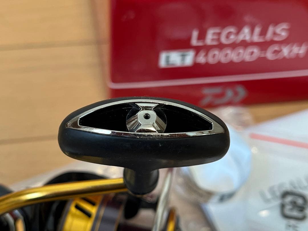 N*ン様 DAIWA LEGALIS LT 4000D-CXH ダイワ レガリス