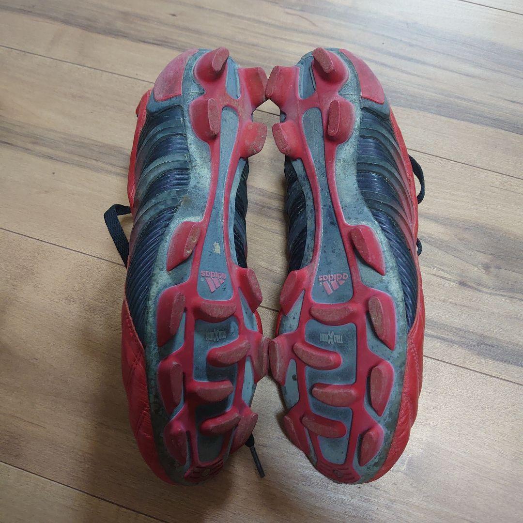レッド レザー サッカーシューズ27.5センチ
