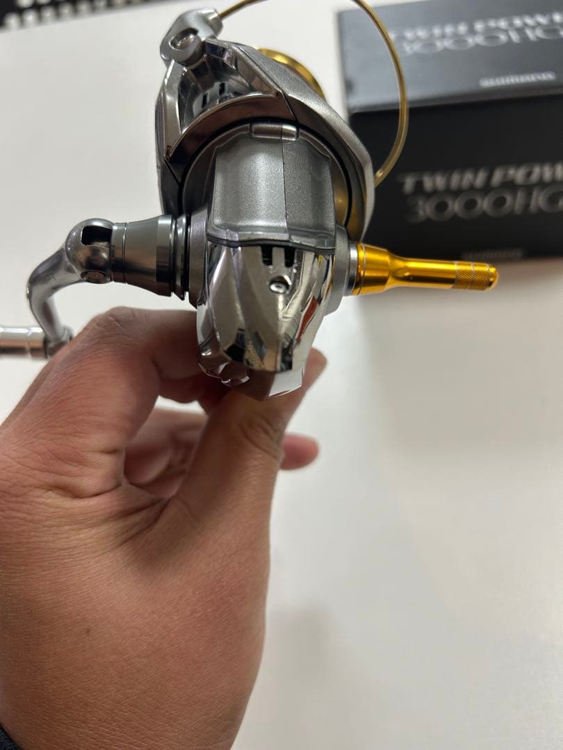 リール SHIMANO TWIN POWER 3000HGM