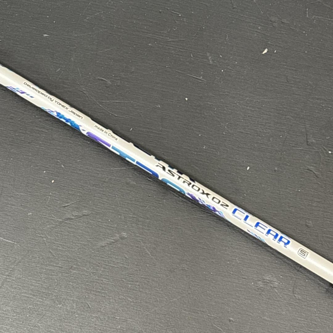 YONEX　ASTROX　02　CLEAR　バトミントンラケット　ガット無し