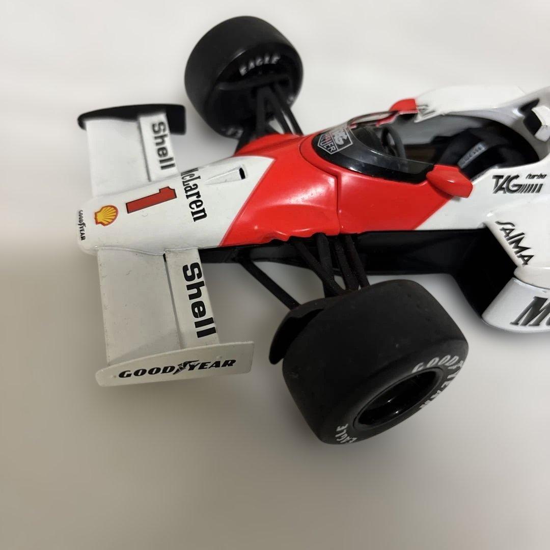 マクラーレン・MP4/2C (McLaren MP4/2C) SOLIDO