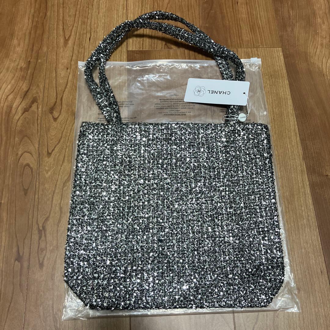 未使用新品 シルバートートバッグ