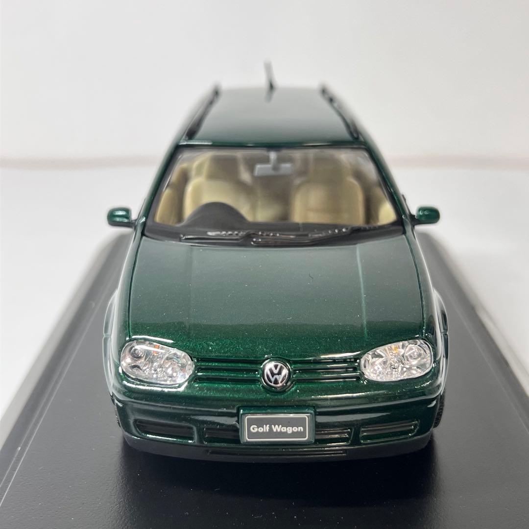 【希少】Golf Wagon 緑 1/24ミニカー クリアケース&台座付き