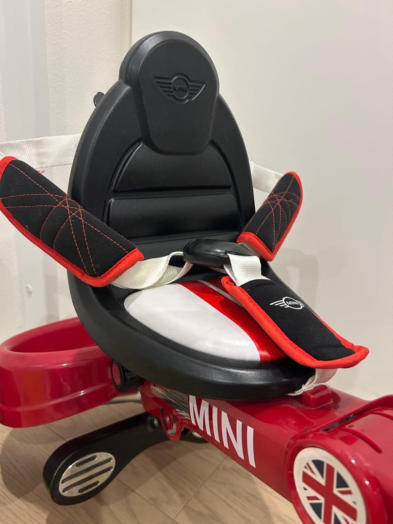 MINI正規ライセンス品 ミニクーパー三輪車　折りたたみ　フットステップ付