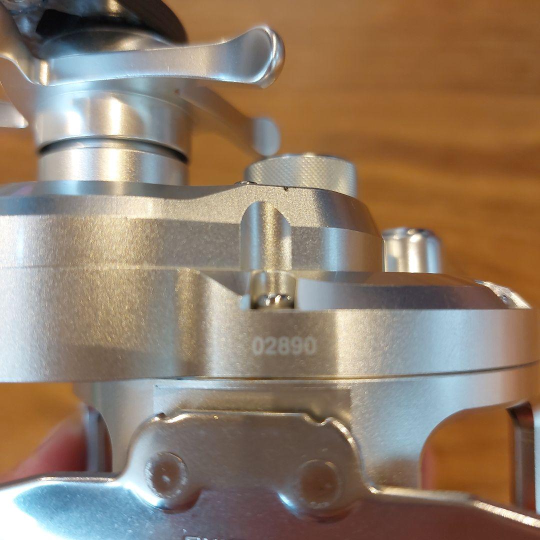 SHIMANO OCEA JIGGER ベイトリール