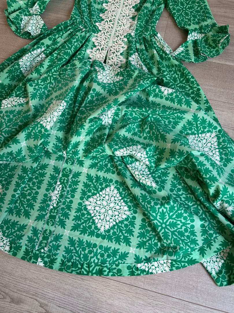 ハワイアン ロングワンピース マキシ丈 ケミカルレース 刺繍 グリーン