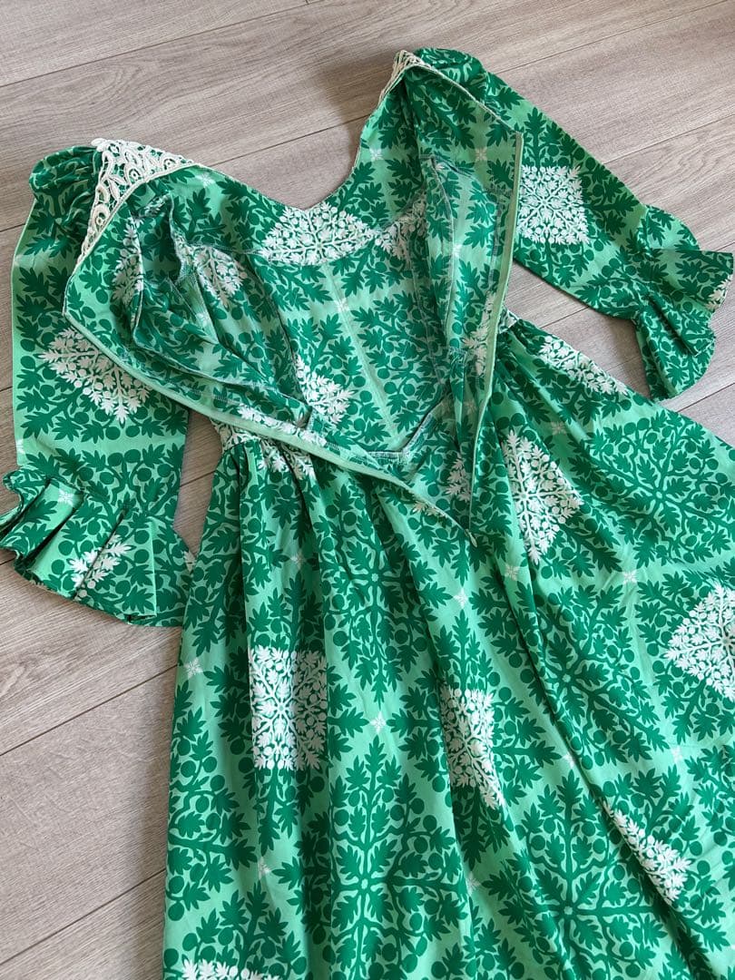 ハワイアン ロングワンピース マキシ丈 ケミカルレース 刺繍 グリーン