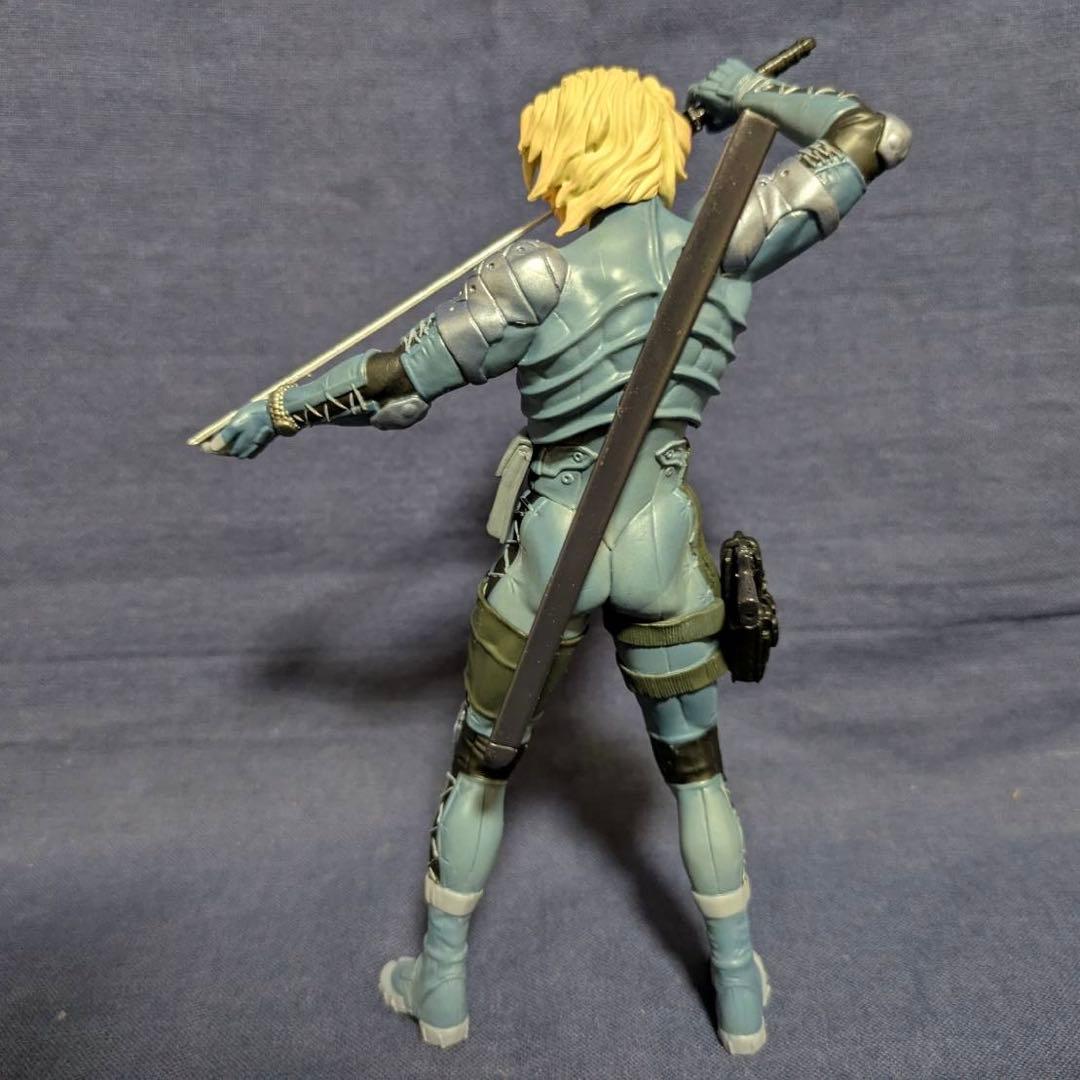 メディコムトイ UDF メタルギアソリッド2 フィギュア・セット リペイント