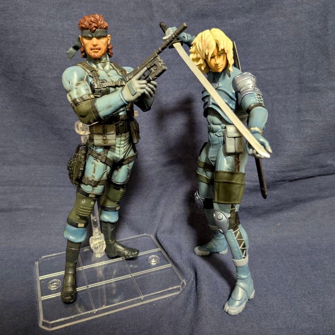 メディコムトイ UDF メタルギアソリッド2 フィギュア・セット リペイント