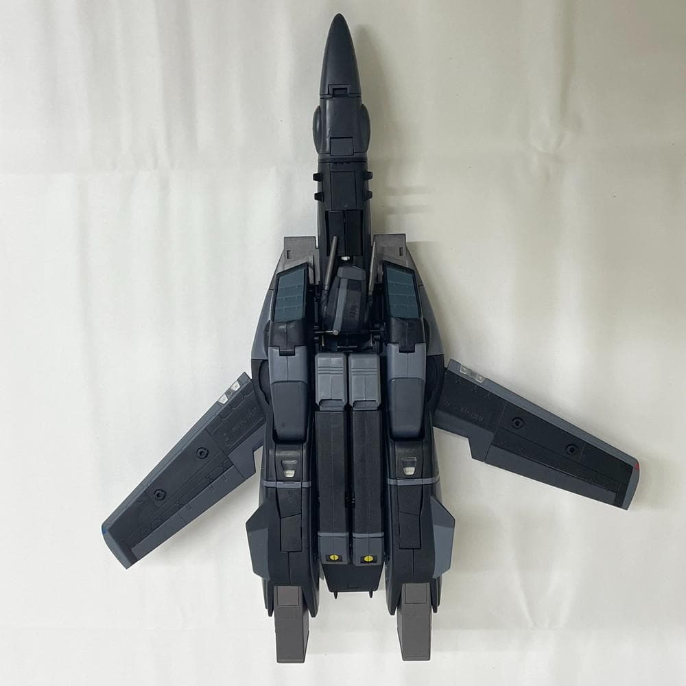 ◆超時空要塞マクロス 完全変形版 VF-1Jステルスタイプ　01011