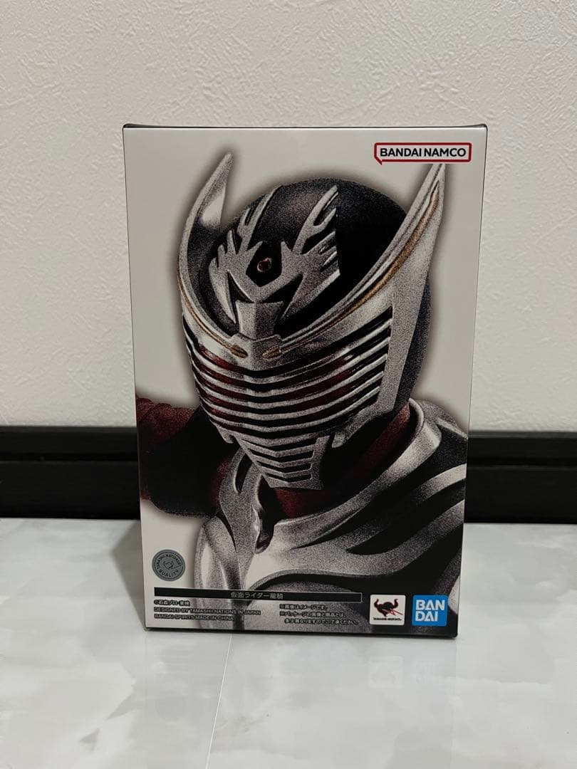 S.H.Figuarts 真骨彫製法 仮面ライダー龍騎 オリジナルスリーブ付き