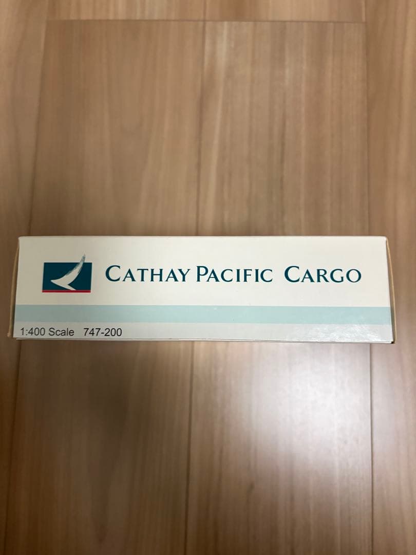 航空機・ヘリコプター Cathay Pacific Cargo B747-200 1:400
