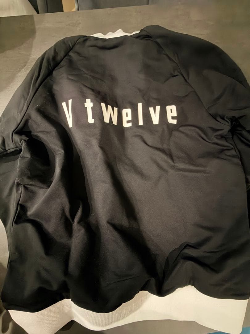 成幸君さま専用vtwelve LEONコラボフルジップジャケット